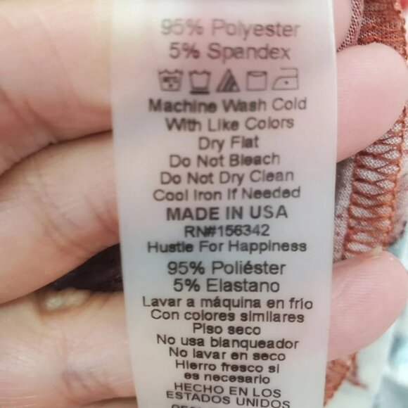 Crescent Drive Womens Size Medium Velour Top - Picture 6 of 10